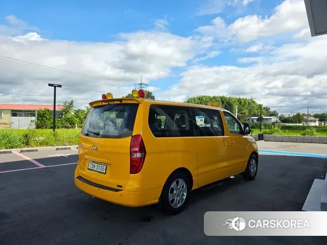 Hyundai The New Grand Starex id 3101398 из Кореи 13