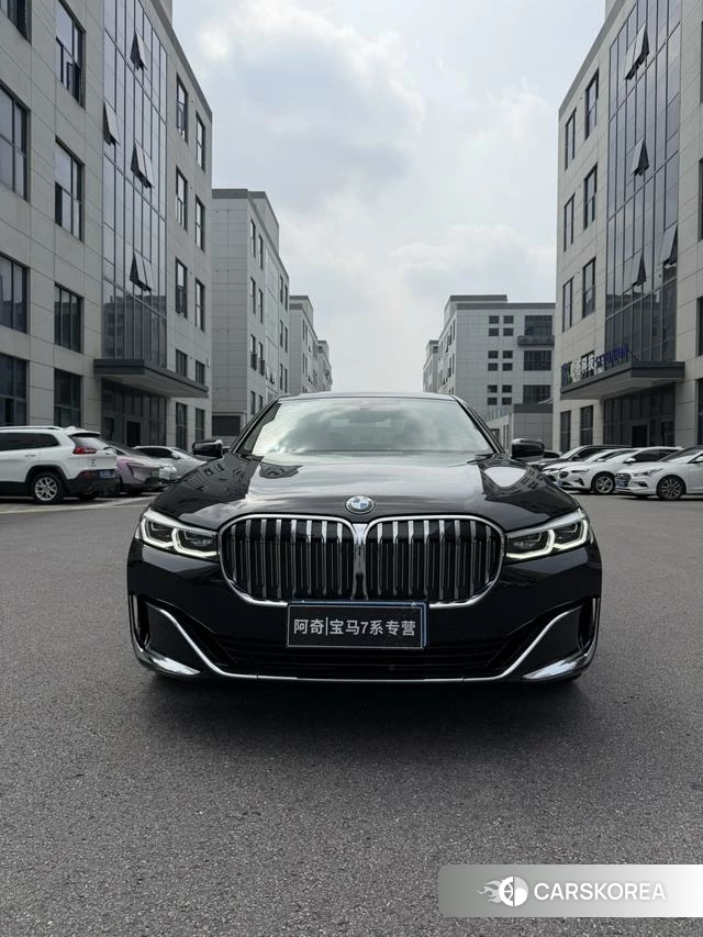 BMW 7 series 2021 Черный из Китая, фото 3