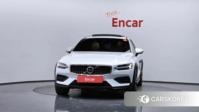 Volvo V60 Cross-Country 2nd Generation id 3898757 из Кореи 13