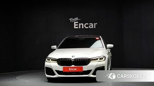 BMW 5 Series (G30) id 4284165 из Кореи 23