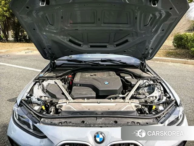 BMW 4 series 2025 Серебристо-серый из Китая, фото 6