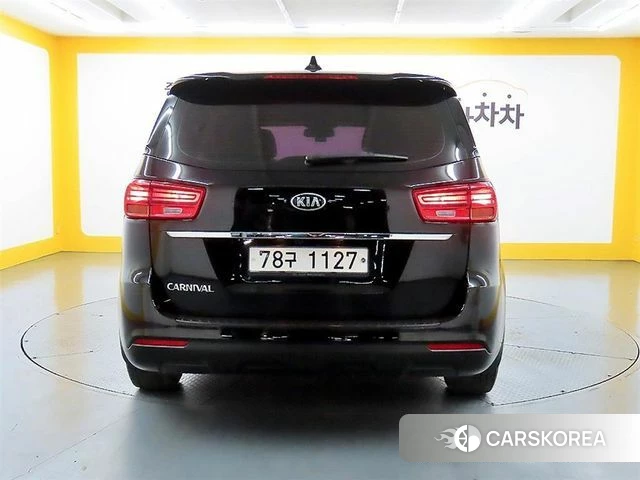 Kia The New Carnival id 4587330 из Кореи 13