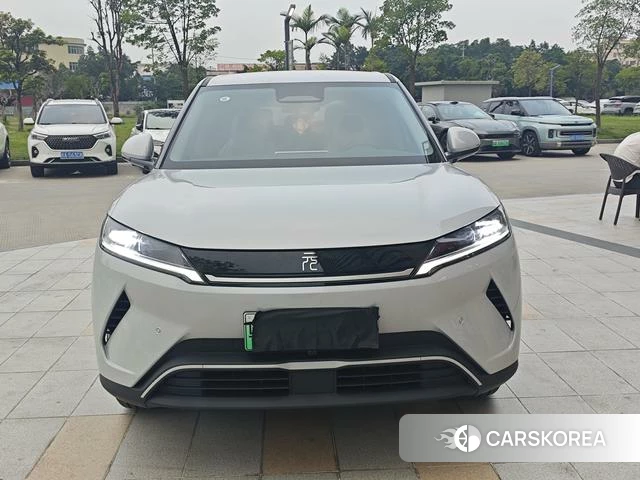 BYD Yuan UP 2026 Белый из Китая, фото 3