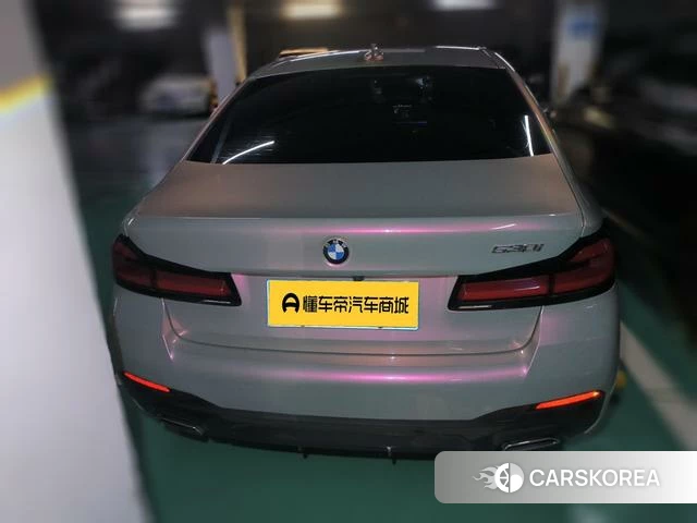 BMW 5 series (imported) 2022 Другой из Китая, фото 3
