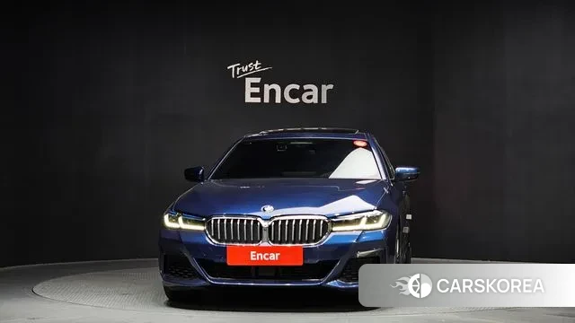 BMW 5 Series (G30) id 3577782 из Кореи 13