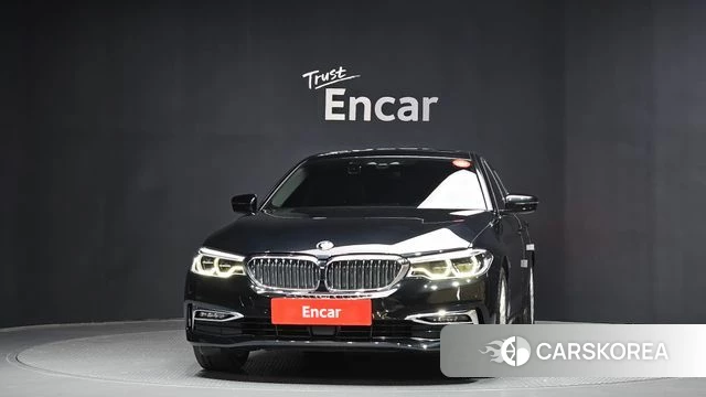 BMW 5 Series (G30) id 4245363 из Кореи 23