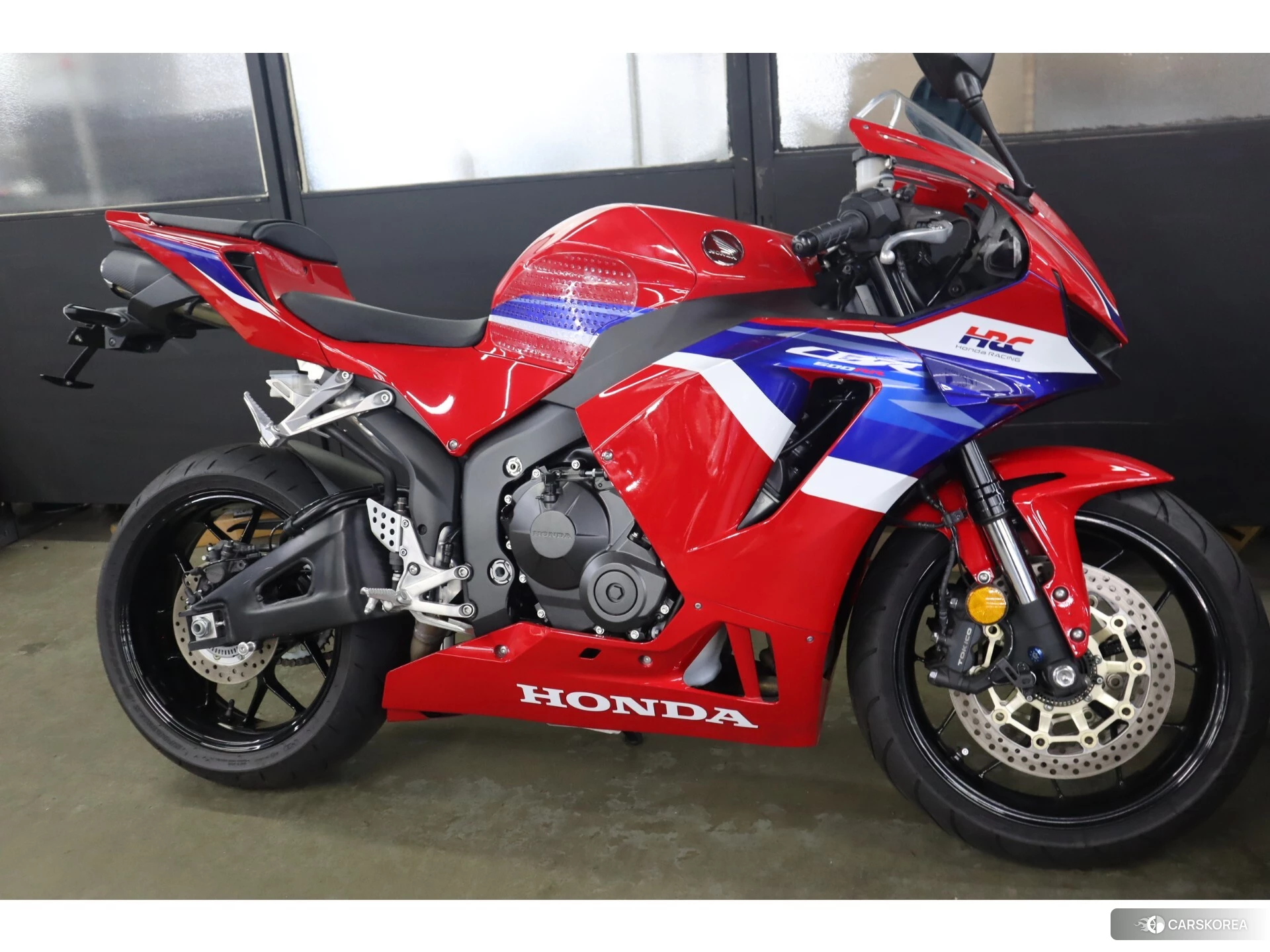 Honda CBR600RR 2025 из Японии, фото 3