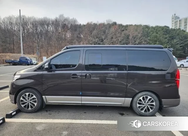 Hyundai The New Grand Starex id 3440078 из Кореи 13