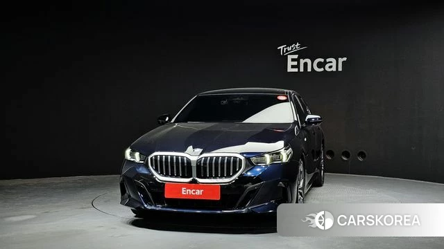 BMW 5 Series (G60) id 3817323 из Кореи 13