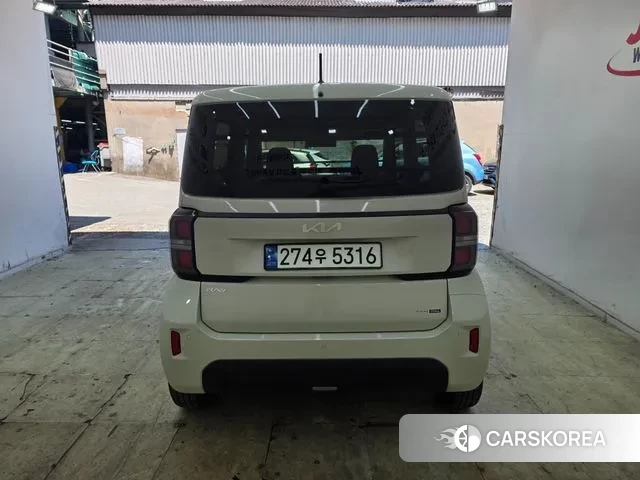 Kia The New Kia Ray 2023 Жемчужный цвет из Кореи, фото 4