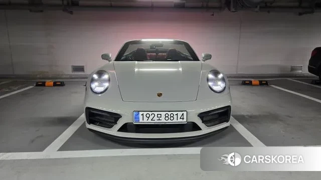 Porsche 911(992) 2023 Серебристо-серый из Кореи, фото 4