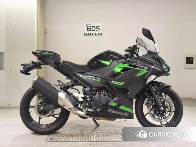 Проданный Kawasaki NINJA 400 2023 из Японии
