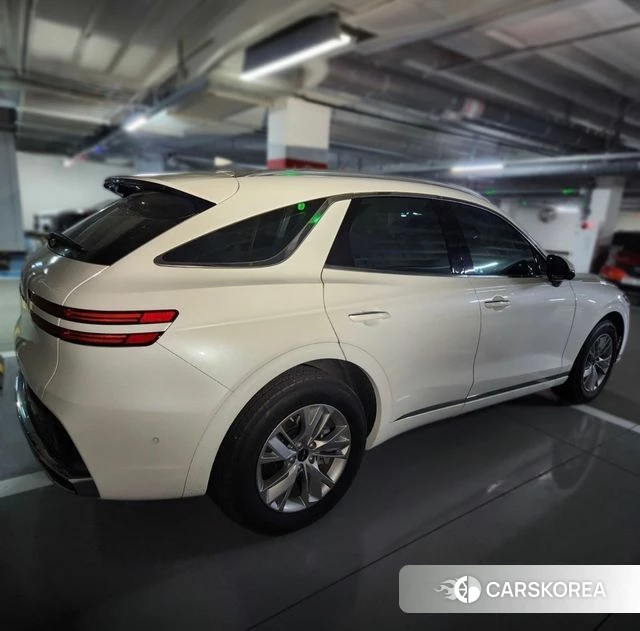 Genesis GV70 2024 Белый из Кореи, фото 3