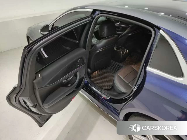Mercedes-Benz E-class id 3882326 из Китая 15