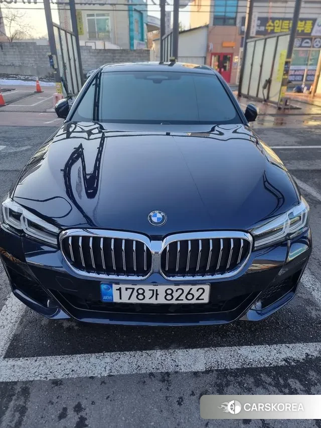 BMW 5 Series (G30) 2022 Черный из Кореи, фото 3