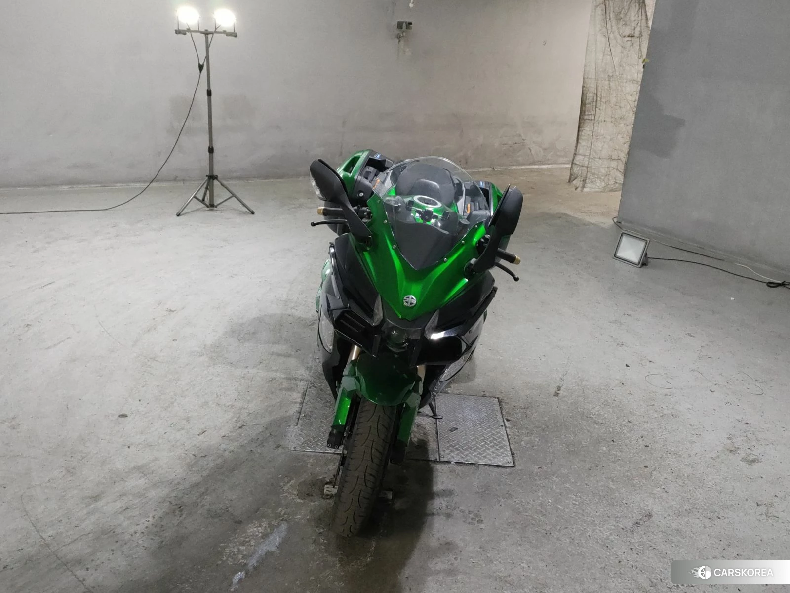 Kawasaki NINJA H2 SX SE 2018 из Японии, фото 4