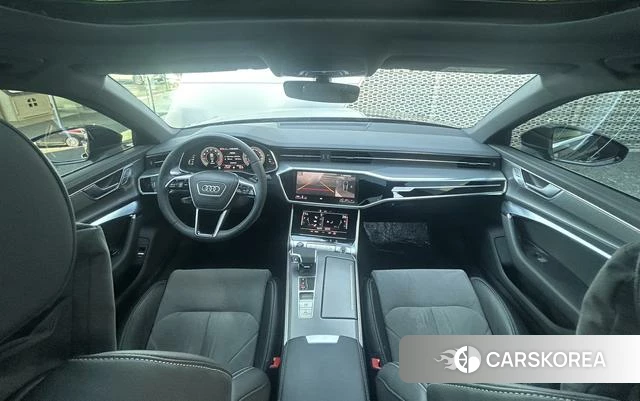 Audi A6L id 4297359 из Китая 9