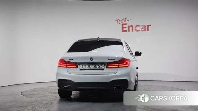 BMW 5 Series (G30) id 3616703 из Кореи 13