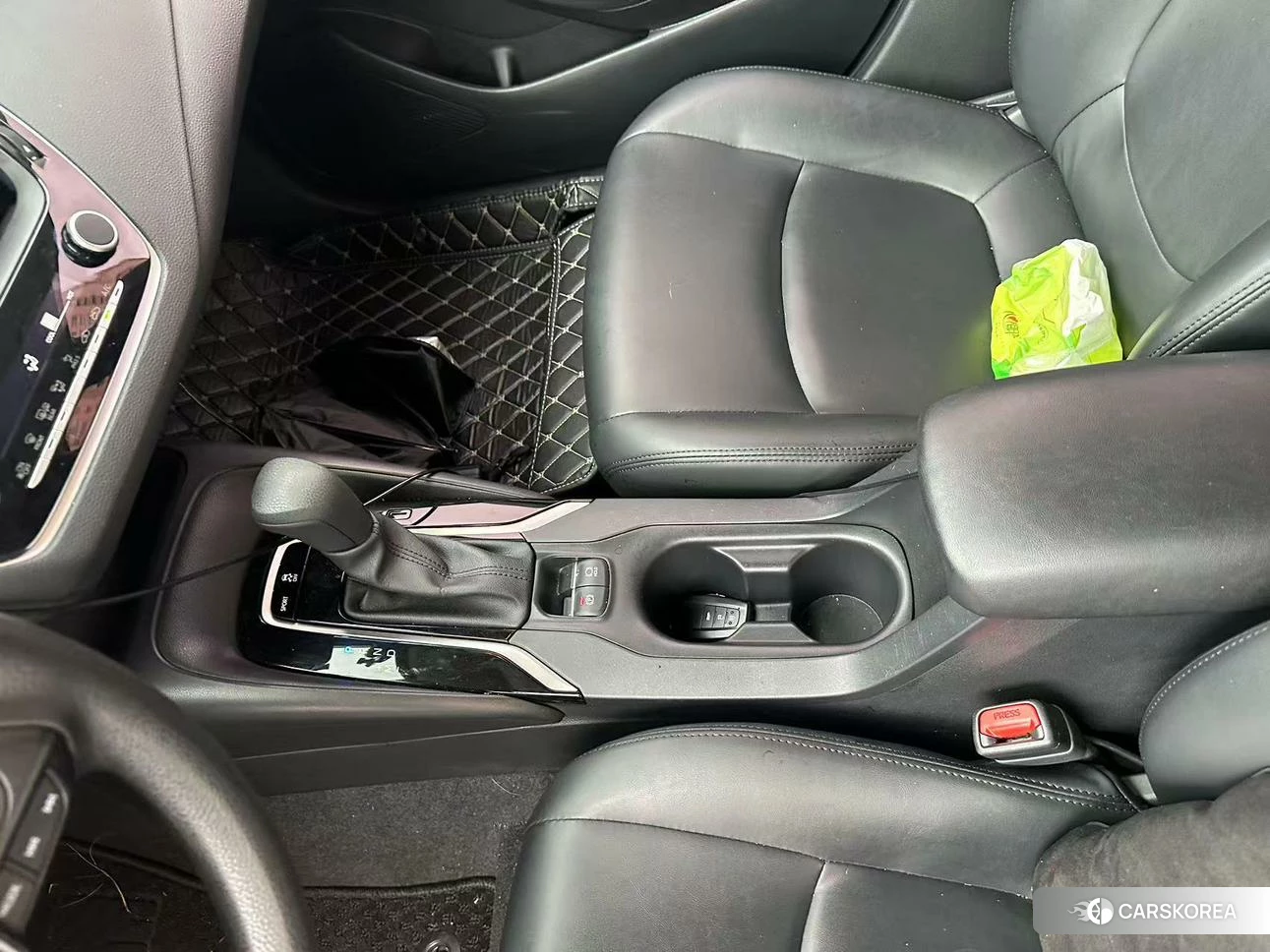 Toyota Corolla id 4498668 из Китая 7