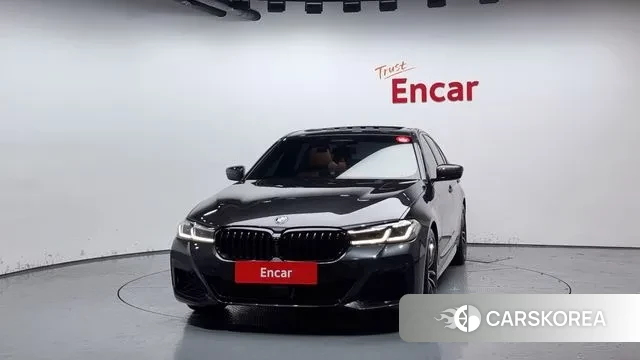 BMW 5 Series (G30) id 2974664 из Кореи 13