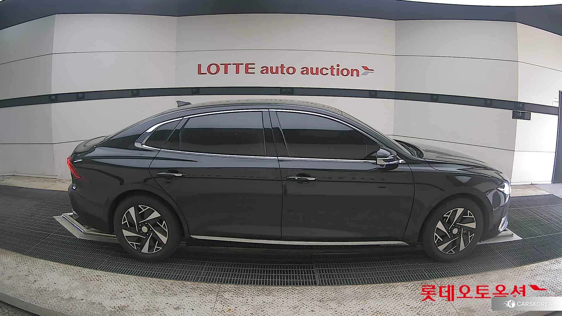 Hyundai Grandeur Hybrid id 4289408 из Кореи 23