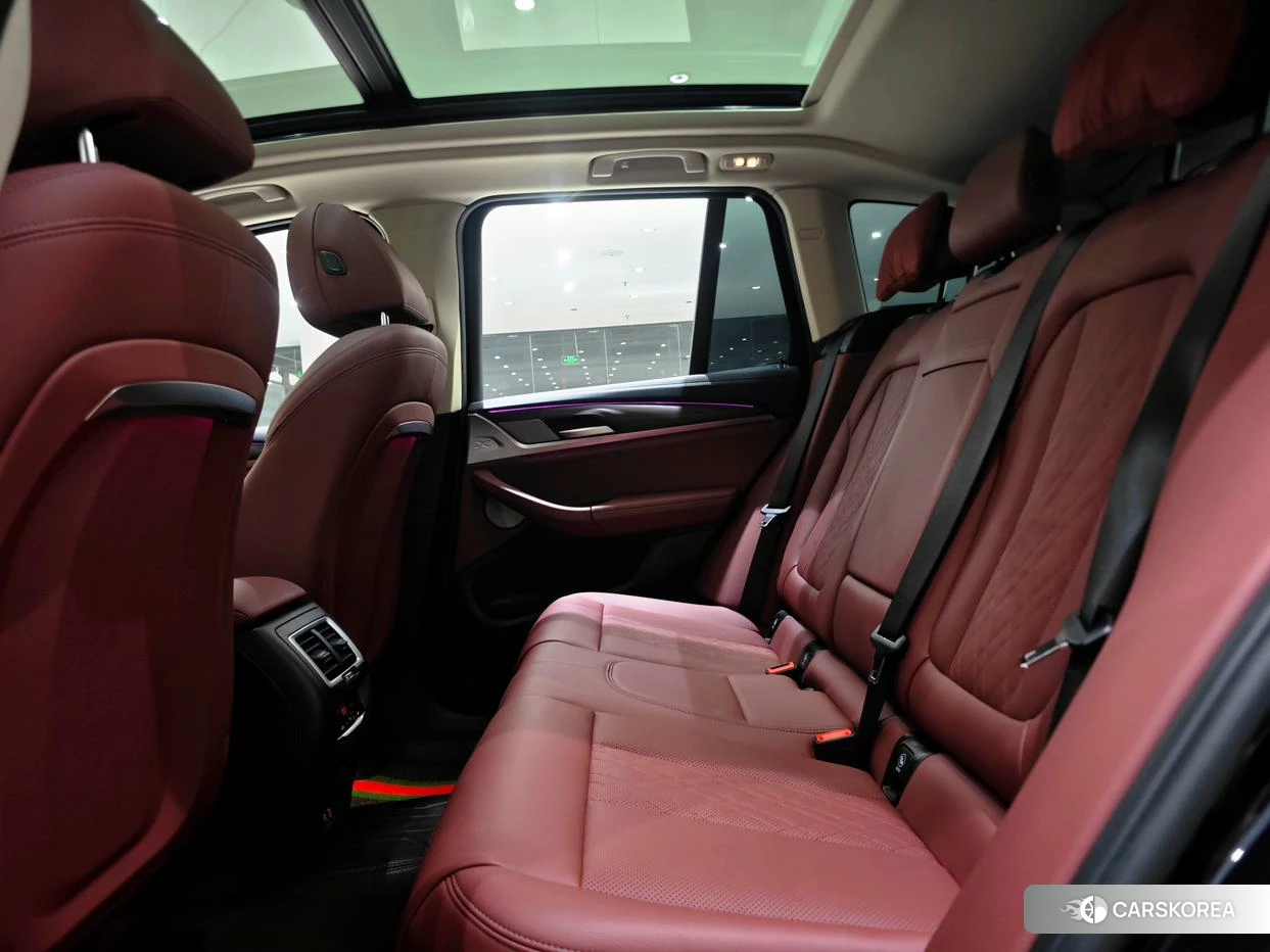 BMW X3 2021 Черный из Китая, фото 5