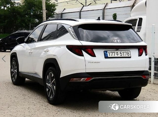 Hyundai Tucson (NX4) 2023 Белый из Кореи, фото 3