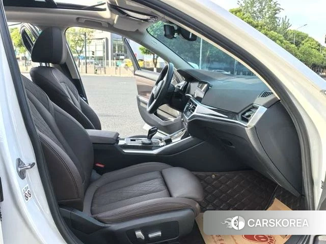 BMW 3 series 2022 Белый из Китая, фото 3