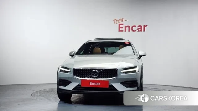 Volvo V60 Cross-Country 2nd Generation id 3771737 из Кореи 13