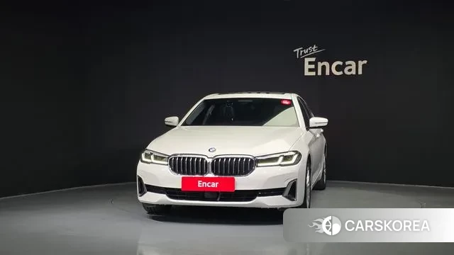 BMW 5 Series (G30) id 3282396 из Кореи 13