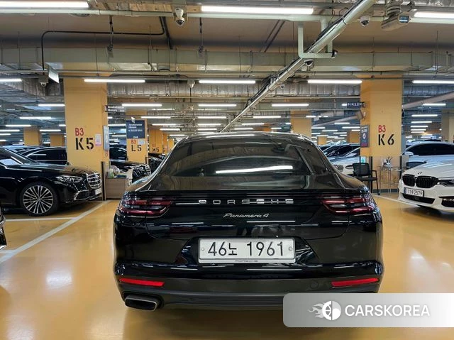 Porsche Panamera (971) 2018 Синий из Кореи, фото 4