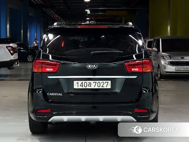 Kia The New Carnival id 2981364 из Кореи 13