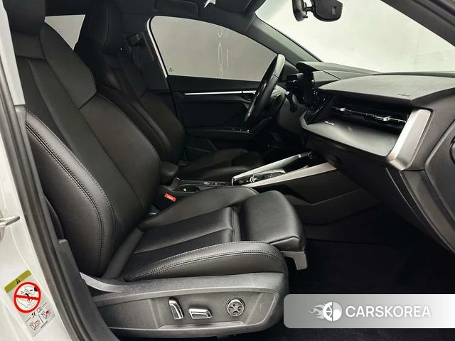 Audi A3 id 4301613 из Китая 17