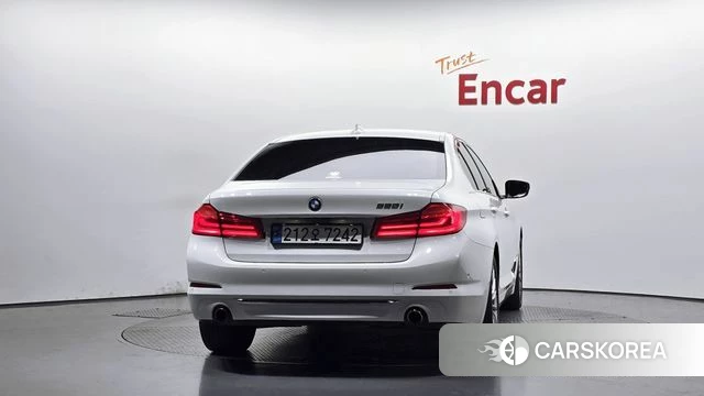 BMW 5 Series (G30) id 4615049 из Кореи 23