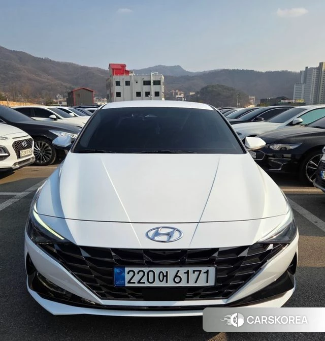 Hyundai Avante (CN7) id 4224396 из Кореи 9