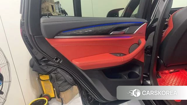 BMW X4 M 2022 Черный из Китая, фото 3