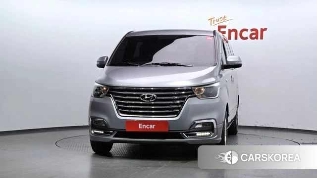Hyundai The New Grand Starex id 4642739 из Кореи 23