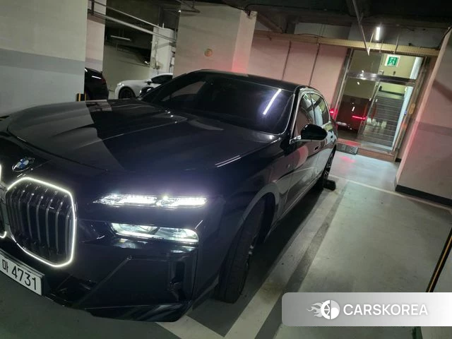 BMW 7 Series (G70) id 4607404 из Кореи 13