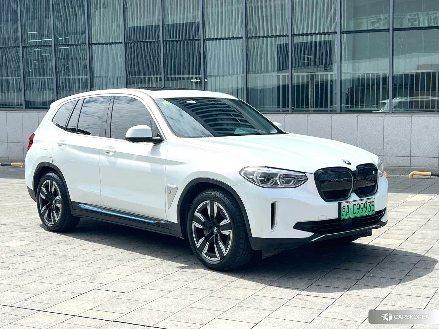 BMW iX3 2020 Белый из Китая, фото 3