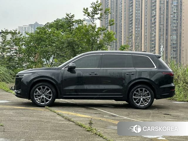 Ideal car Ideal ONE id 4234838 из Китая 8