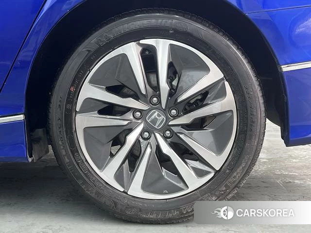 Honda Accord id 4262000 из Китая 13
