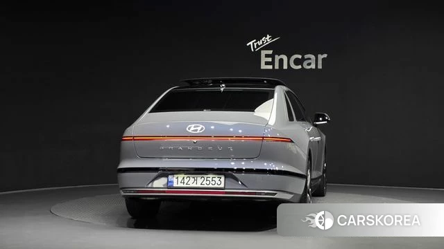 Hyundai Grandeur Hybrid (GN7) id 4854382 из Кореи 23