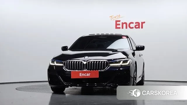 BMW 5 Series (G30) id 3734651 из Кореи 13