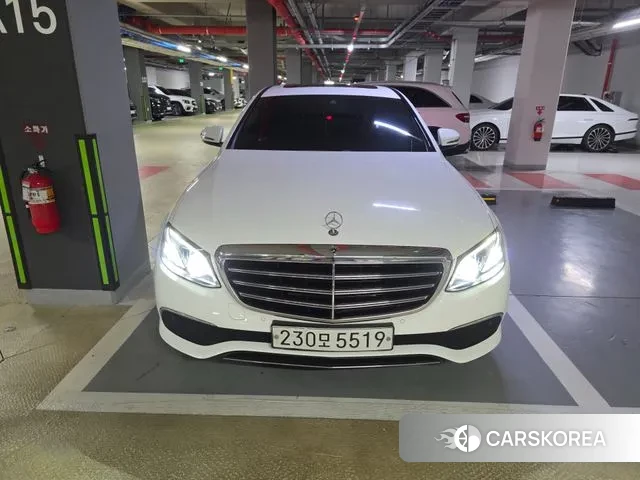 Mercedes-Benz E-Class W213 2019 Белый из Кореи, фото 3