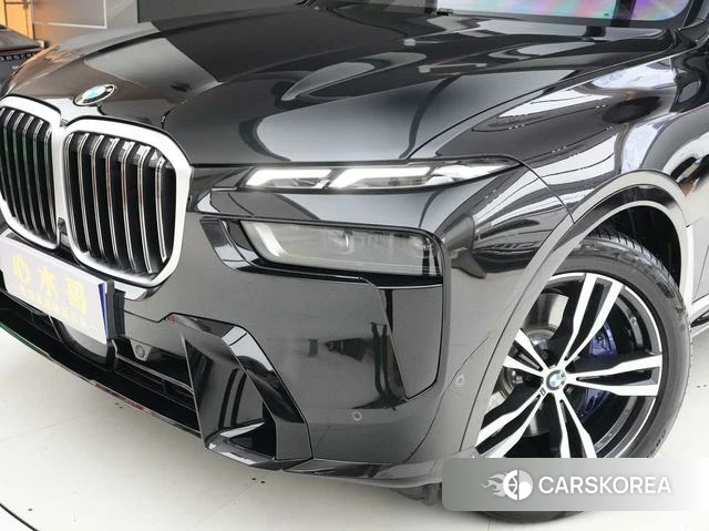 BMW X7 id 4273549 из Китая 19