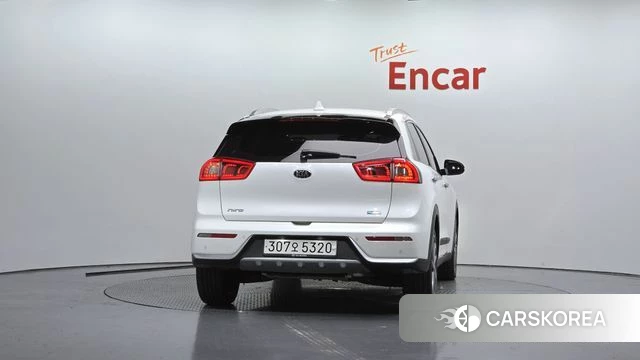Kia Niro id 4873482 из Кореи 23