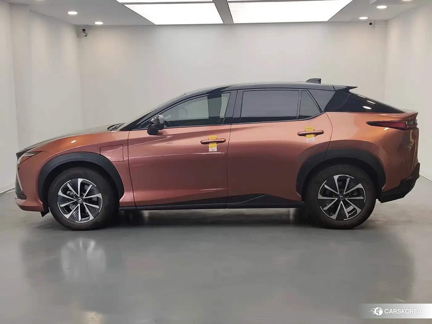 Lexus RZ id 4599753 из Китая 12