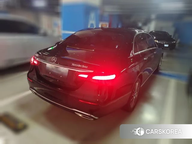 Mercedes-Benz E-class 2021 Черный из Китая, фото 3