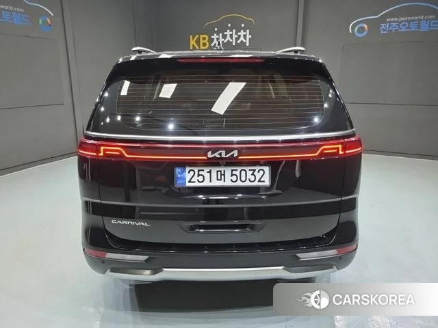Kia Carnival 4th generation id 4624642 из Кореи 13