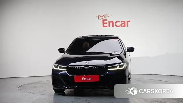 BMW 5 Series (G30) id 3610667 из Кореи 13